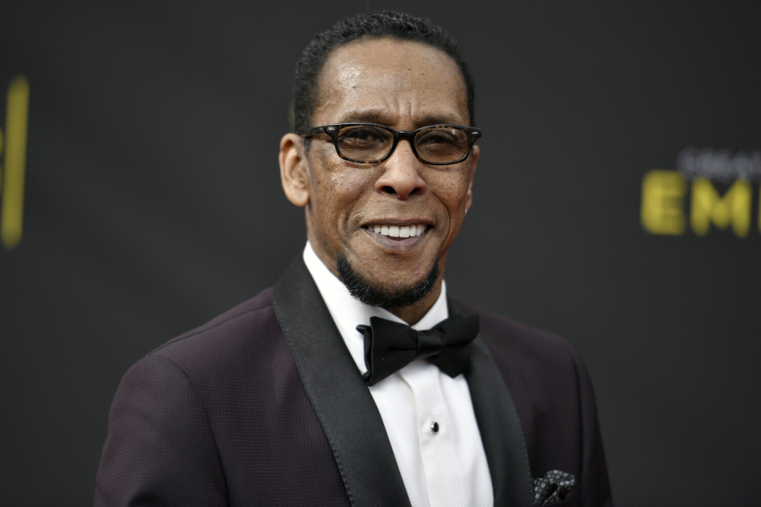 Ron cephas jones the wire deals